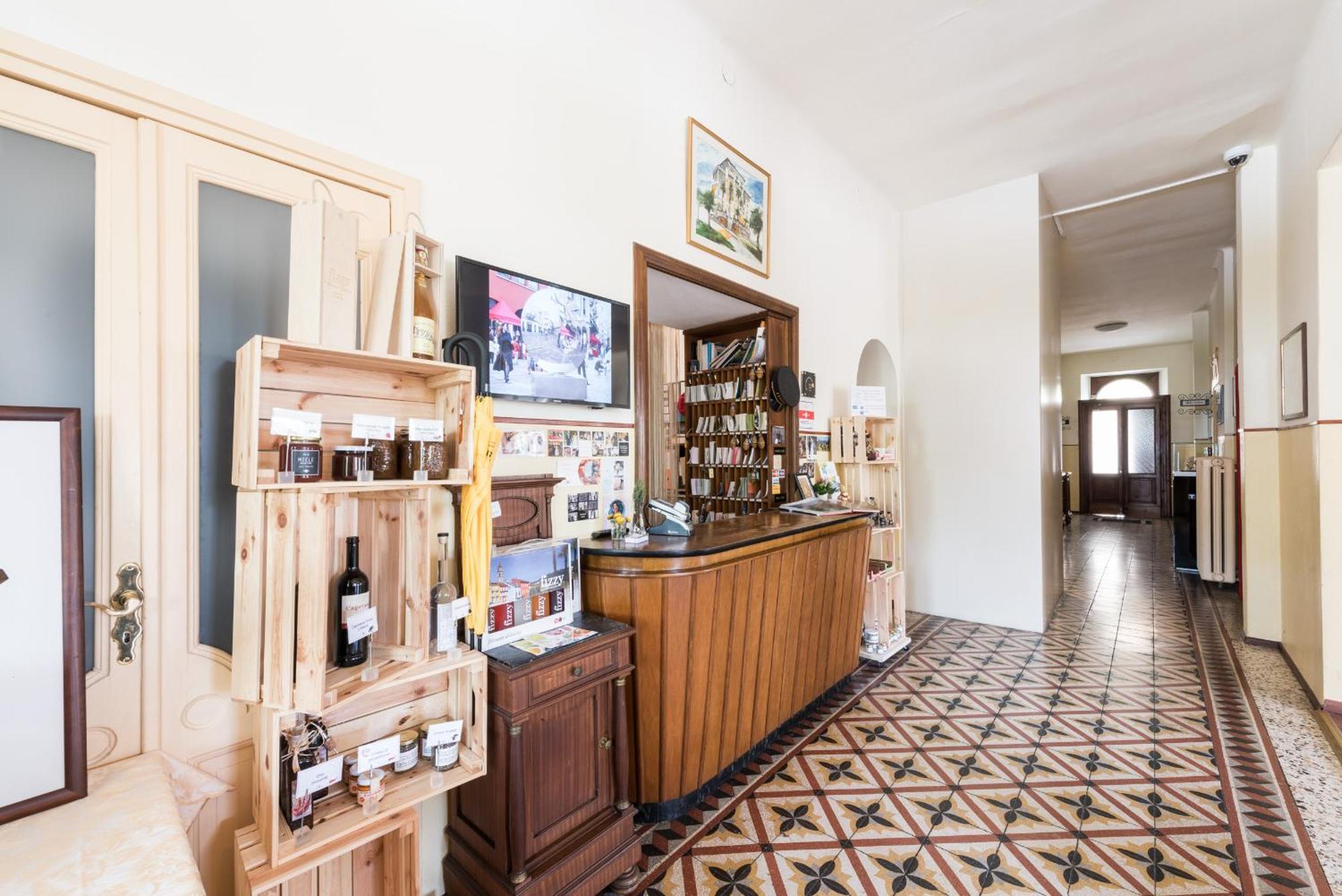 Albergo Hotel Tesserete होटल 3*